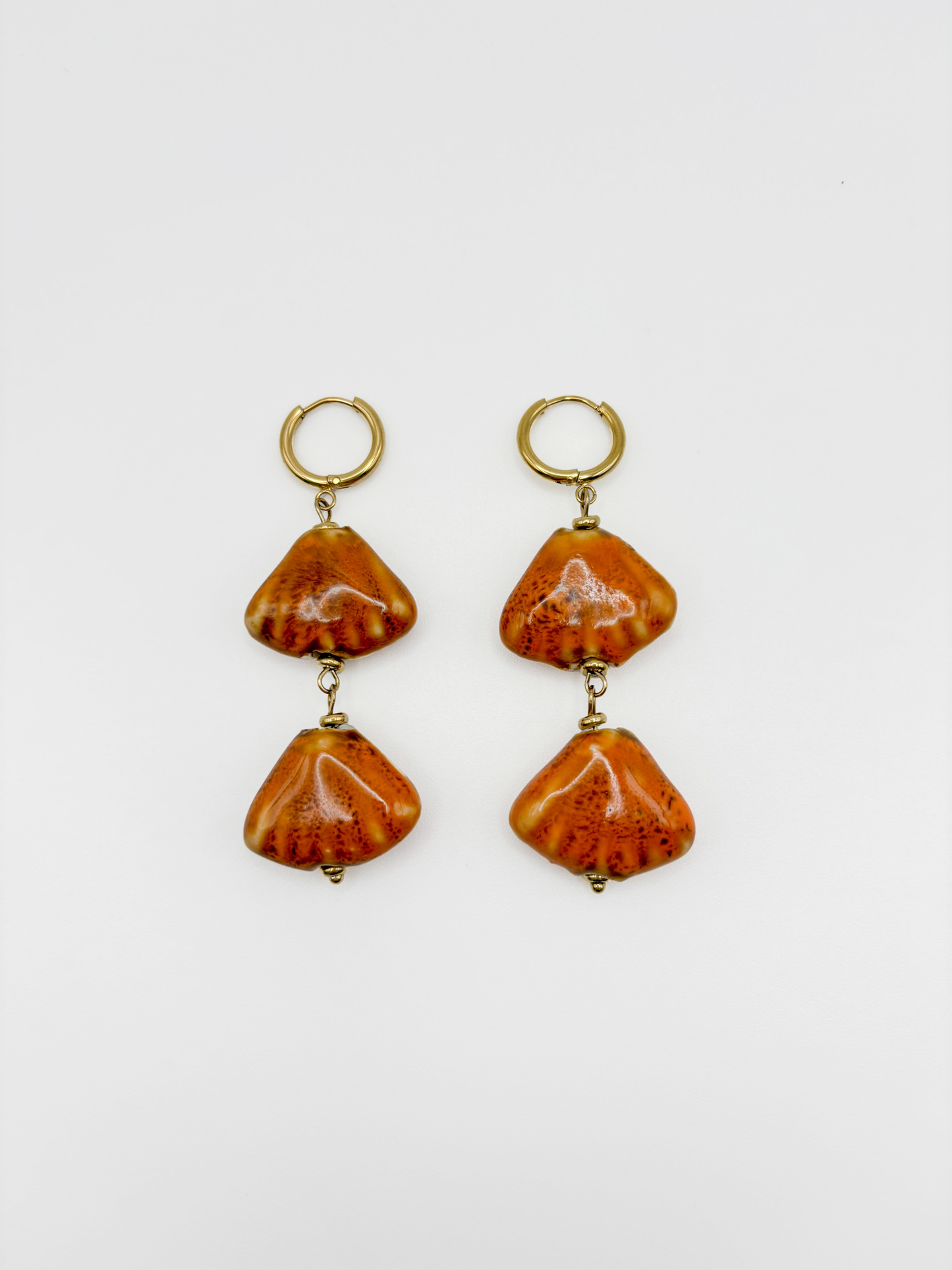 PENDIENTES CONCHA